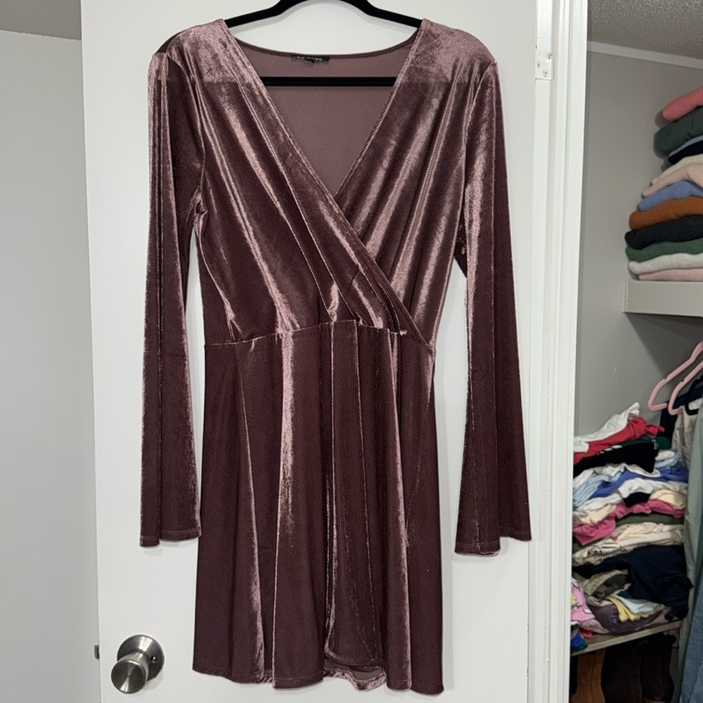 Women’s long sleeve dress